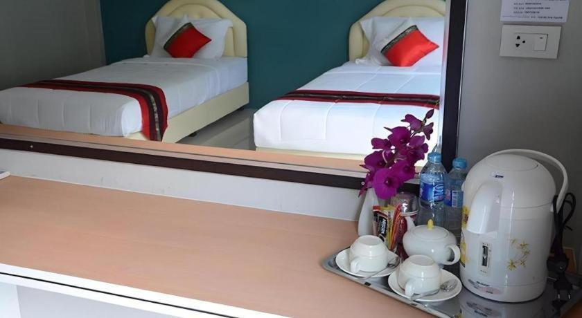 Satun Boutique Resort Экстерьер фото
